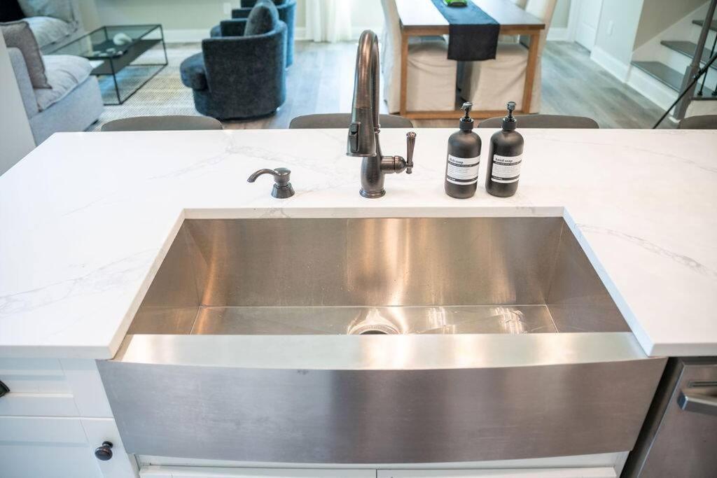 Brand New: Urban Oasis 5 Min From Mercedes Benz Atlanta Esterno foto