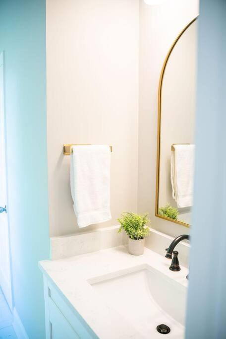 Brand New: Urban Oasis 5 Min From Mercedes Benz Atlanta Esterno foto