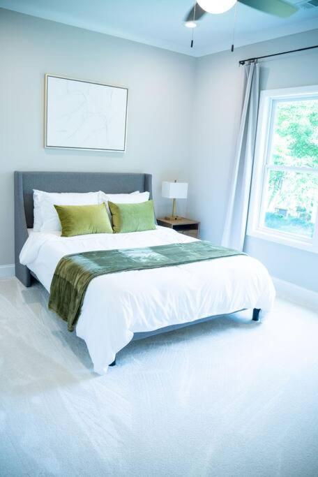 Brand New: Urban Oasis 5 Min From Mercedes Benz Atlanta Esterno foto