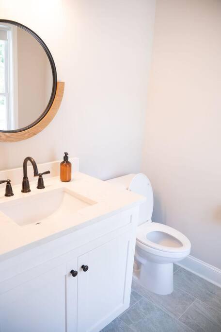 Brand New: Urban Oasis 5 Min From Mercedes Benz Atlanta Esterno foto
