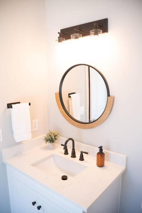 Brand New: Urban Oasis 5 Min From Mercedes Benz Atlanta Esterno foto